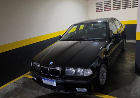 BMW 323i 2.5 SPORT SEDAN 24V GASOLINA 4P MANUAL BMW 323i 2.5 SPORT SEDAN 24V GASOLINA 4P MANUAL